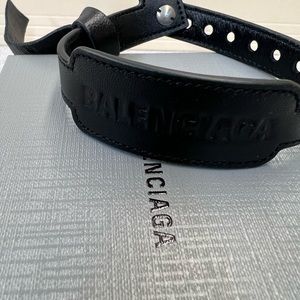 Balenciaga Leather Cash Bracelet..Black